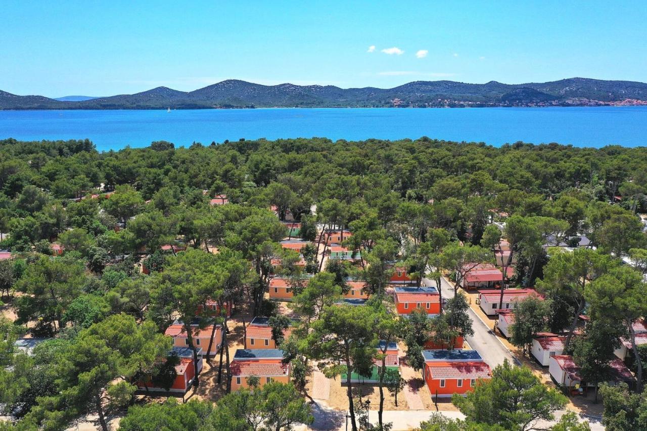 Mobile Home Saky, Biograd Na Moru Exterior foto