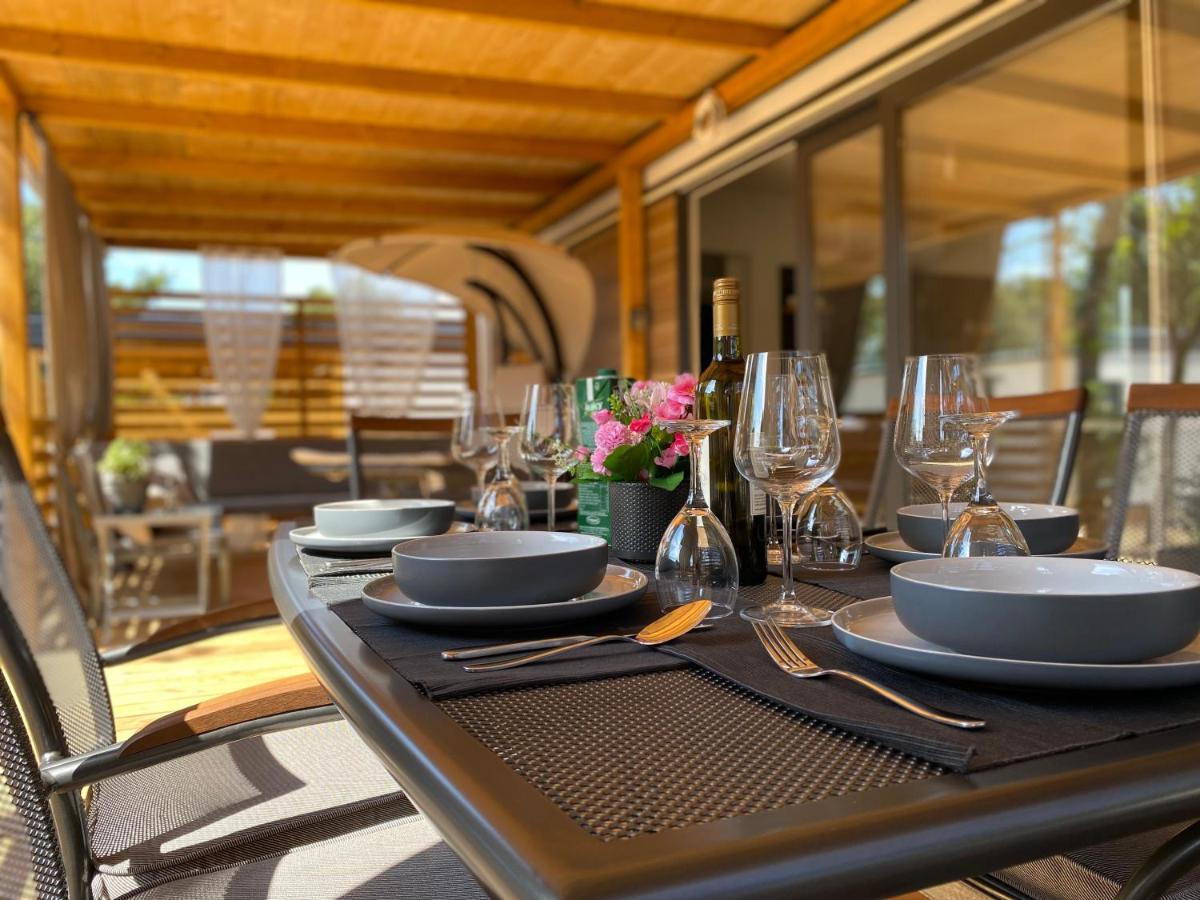 Mobile Home Saky, Biograd Na Moru Exterior foto