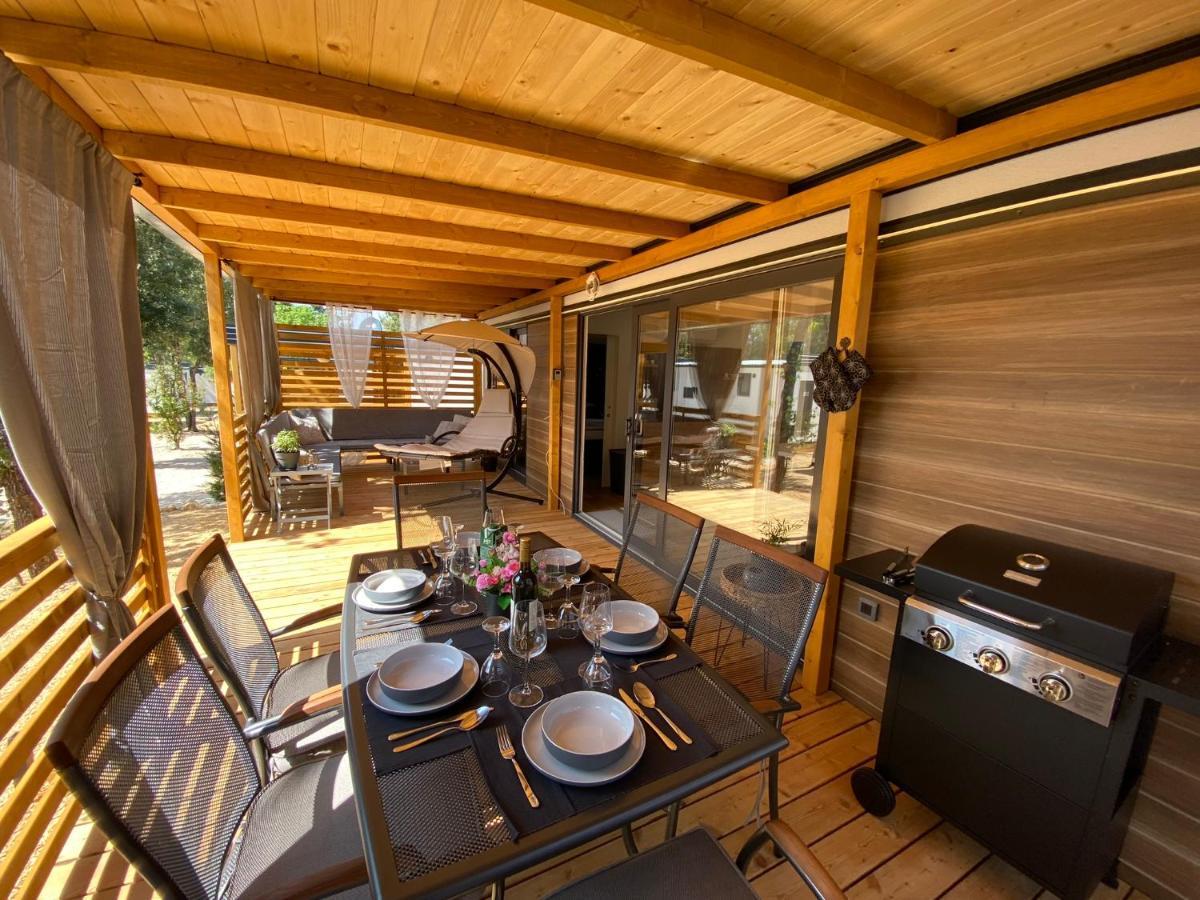Mobile Home Saky, Biograd Na Moru Exterior foto