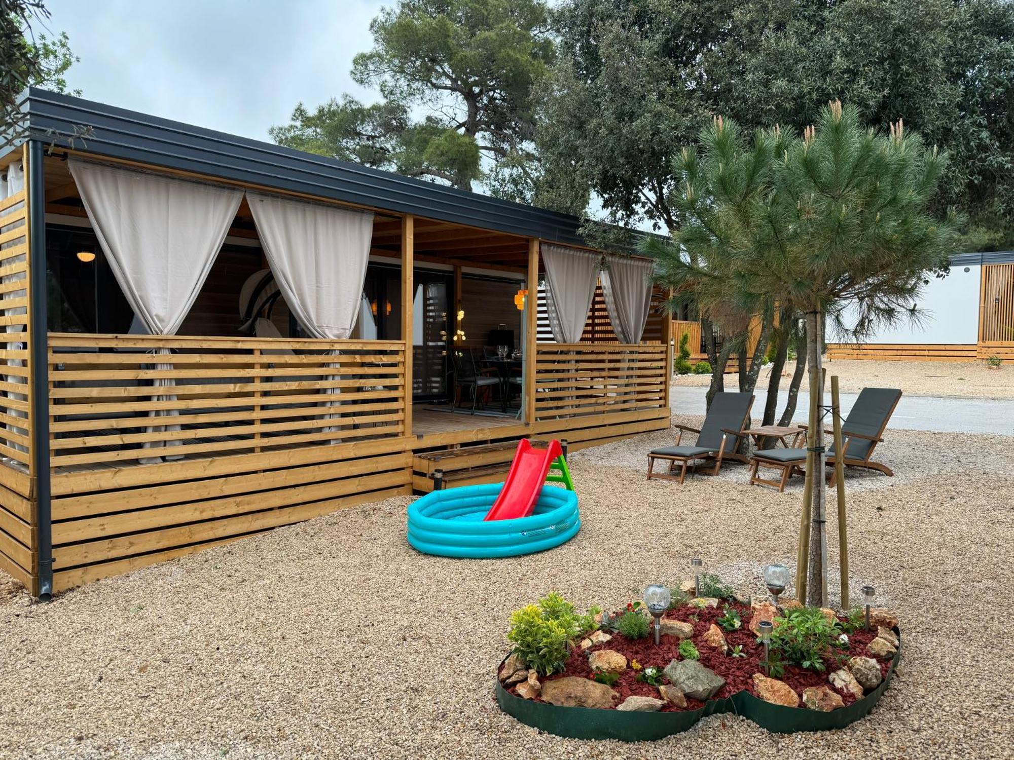 Mobile Home Saky, Biograd Na Moru Exterior foto